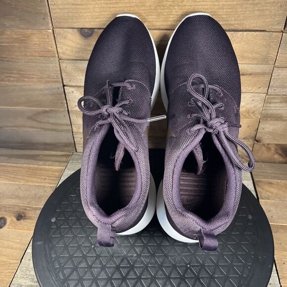 Nike Roshe One Port Wine Metallic Purple Womens Size 9 Running Shoes - Picture 5 of 10